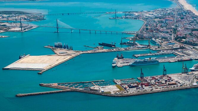 Perito naval en cadiz
